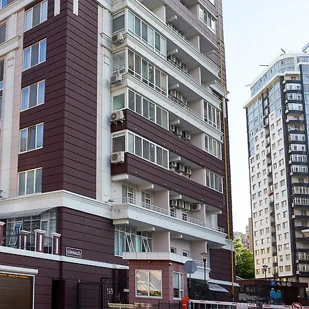 Apartment Sunny Golfstrim In Arcadia Odesa